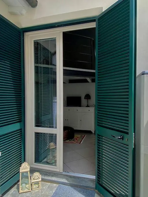 La Casetta In Fondo All'Orto Viareggio Apartment